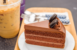 pairing coffee with chocolate cake